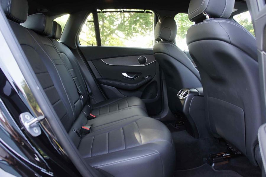 Интерьер Mercedes-Benz GLC200 (X253) 2019 года  (MY) (фото 10 из 11)
